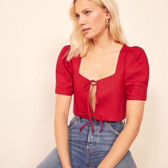 Reformation Tops - NWT REFORMATION Ina Red crop top